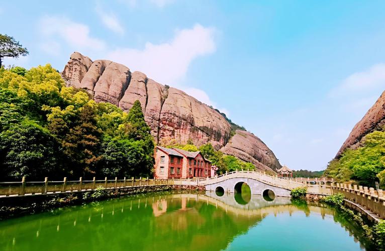 江西省有哪些景点比较出名_江西省有哪些著名旅游景点